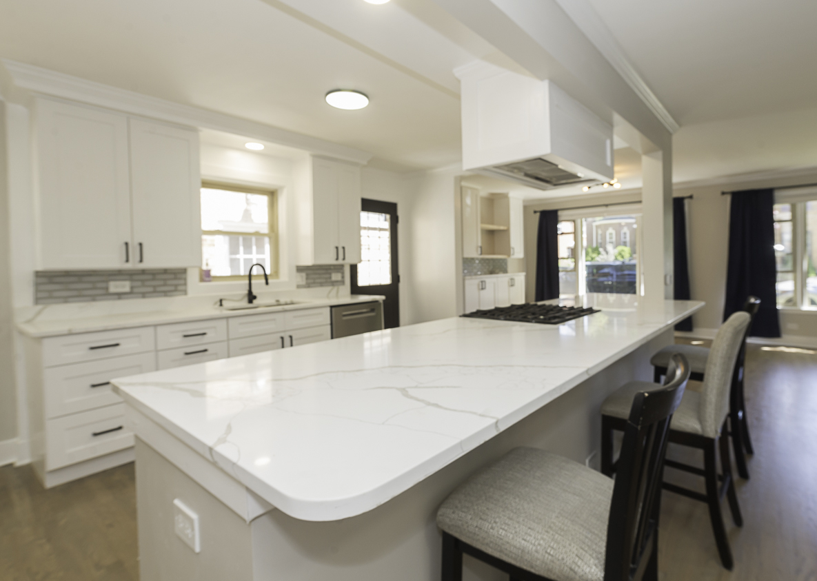 5848 N Drake Avenue, Chicago, IL 60659