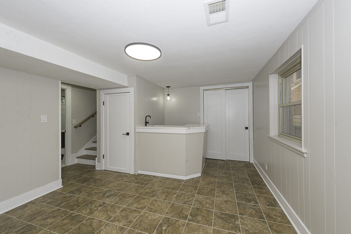 5848 N Drake Avenue, Chicago, IL 60659