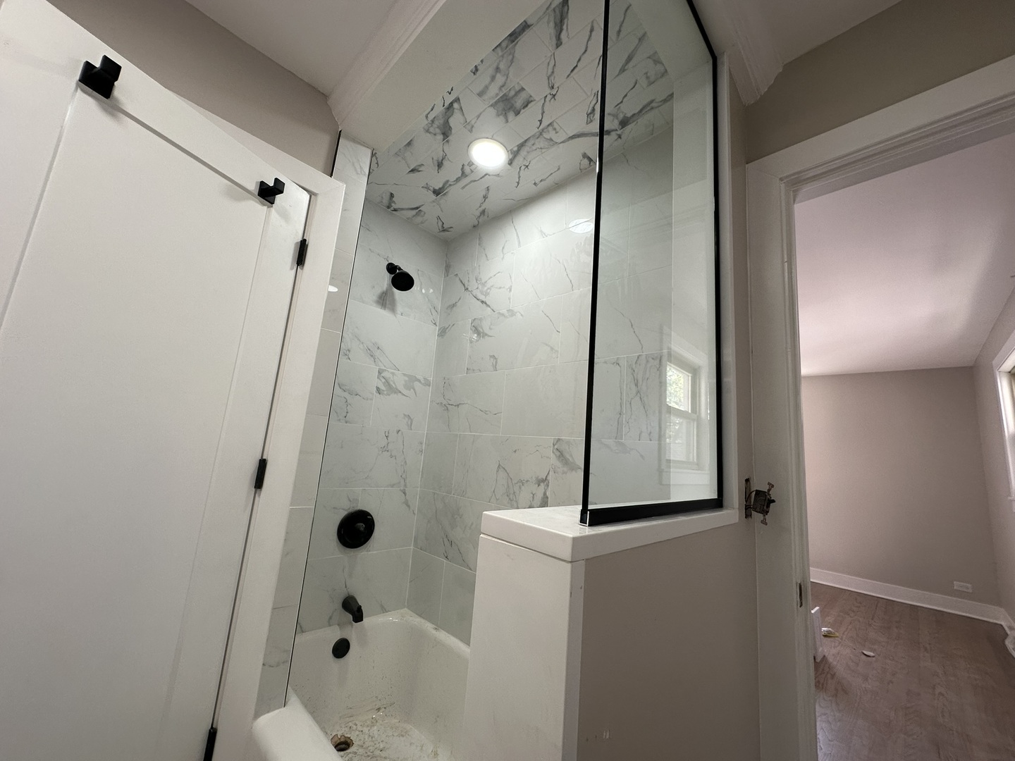 5848 N Drake Avenue, Chicago, IL 60659