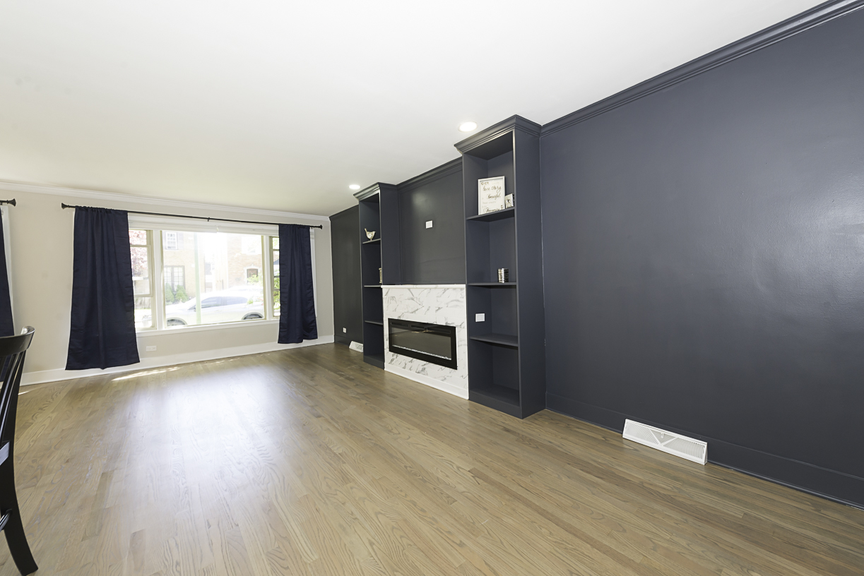 5848 N Drake Avenue, Chicago, IL 60659