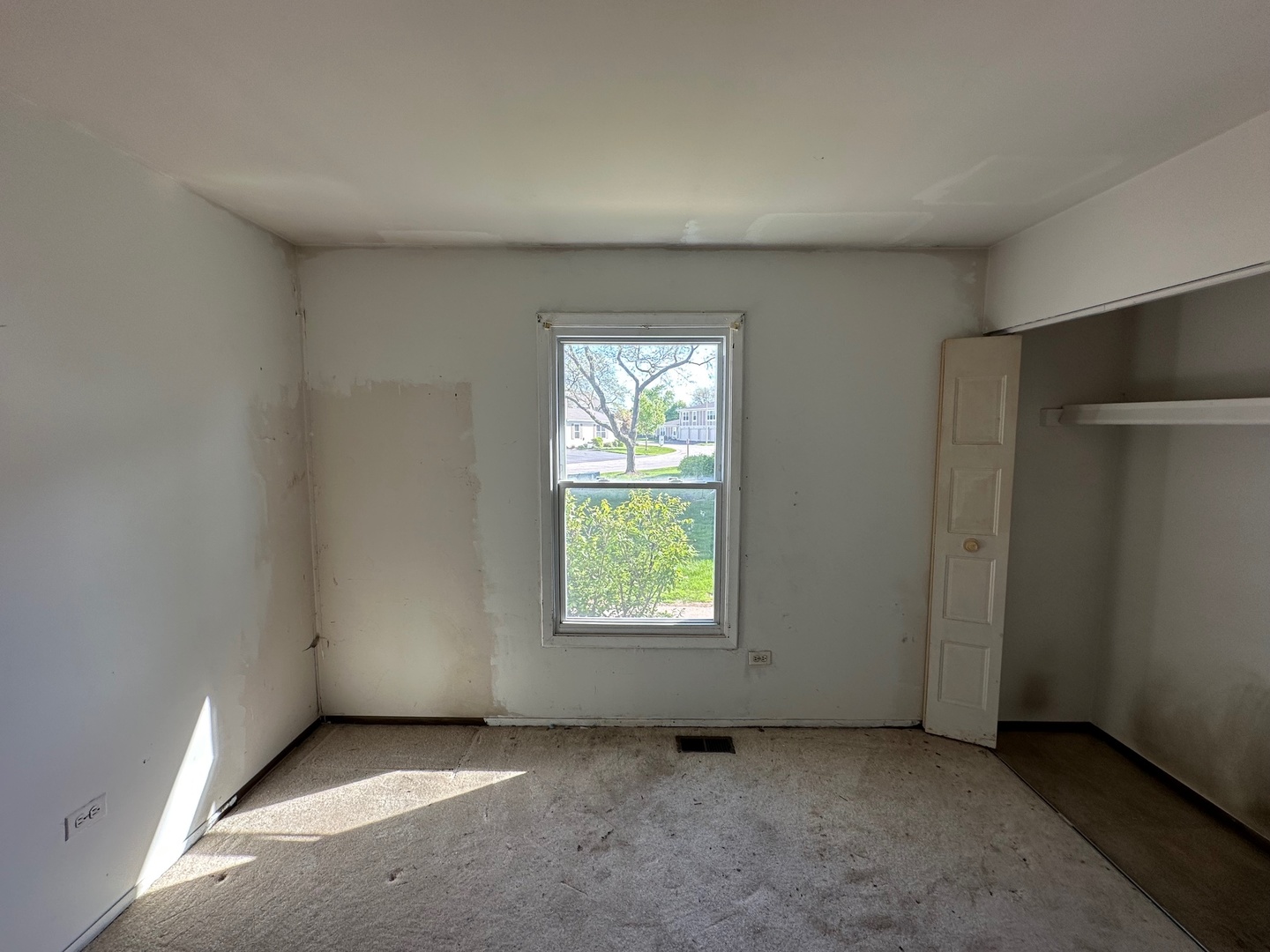 1118 Hampton Harbor #1118, Schaumburg, IL 60193