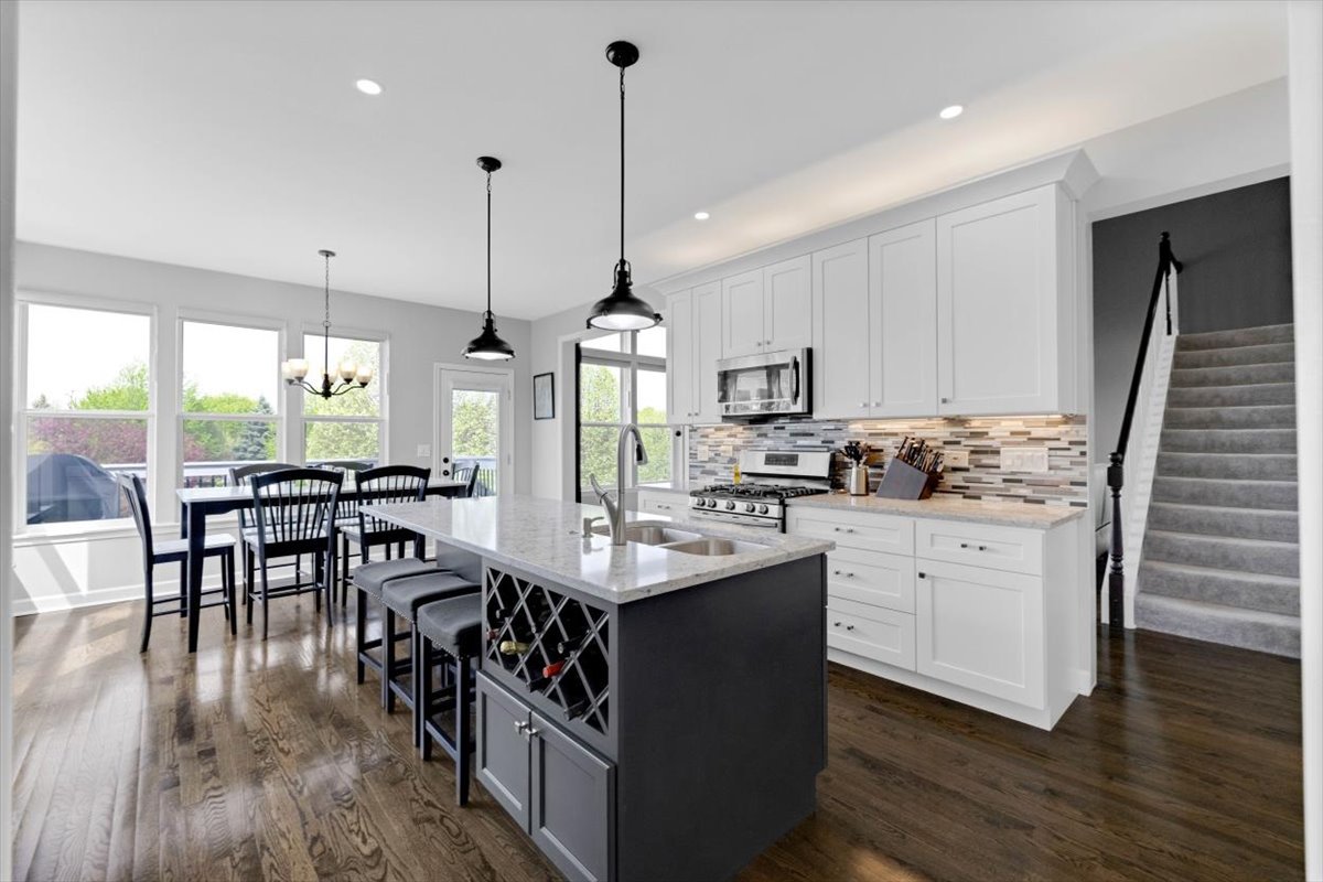 2758 Palm Springs Lane, Aurora, IL 60502