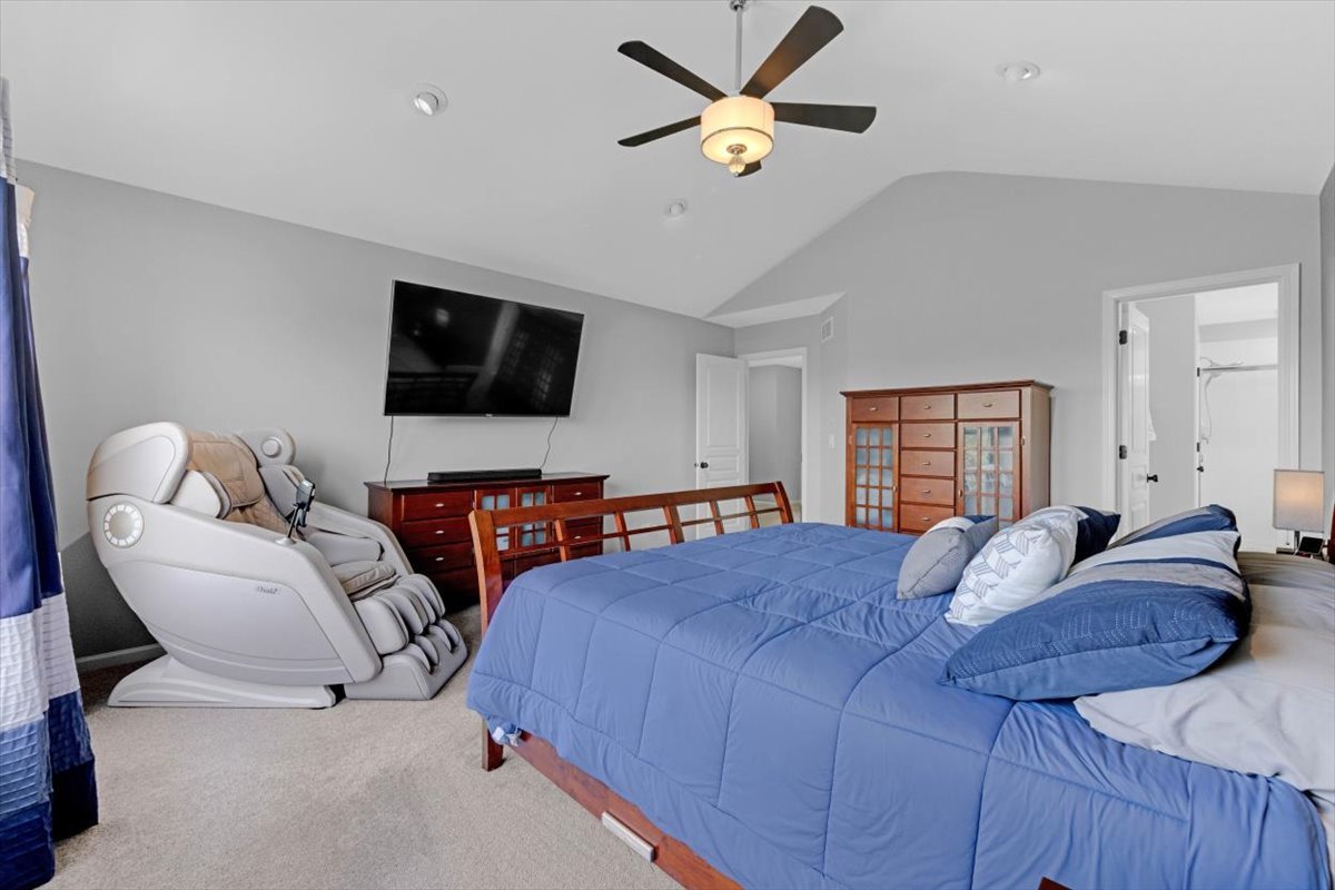 2758 Palm Springs Lane, Aurora, IL 60502