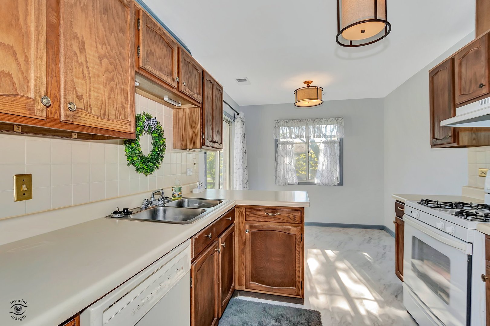 1260 Williamsport Drive #3, Westmont, IL 60559