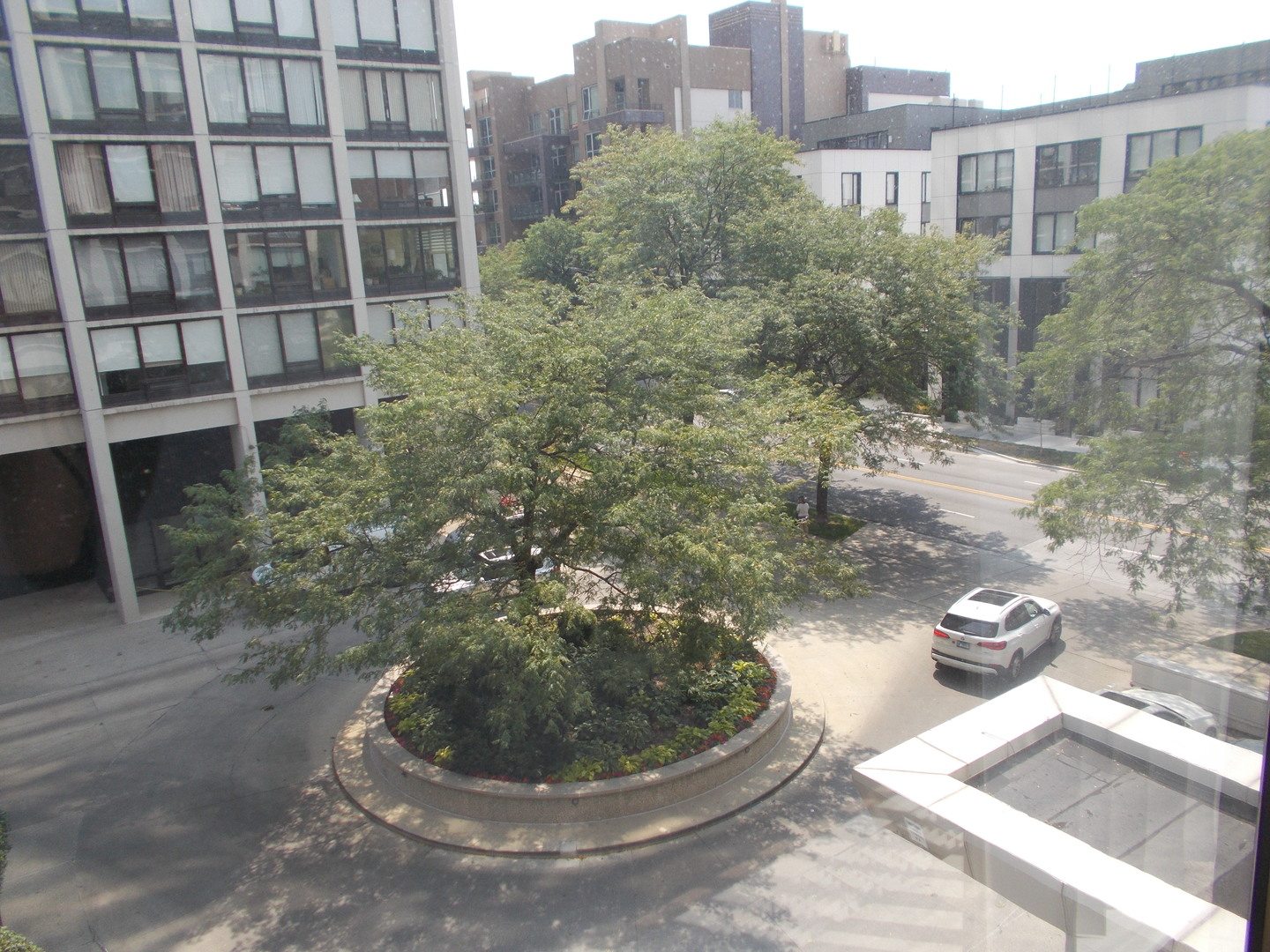 5455 N Sheridan Road #408, Chicago, IL 60640