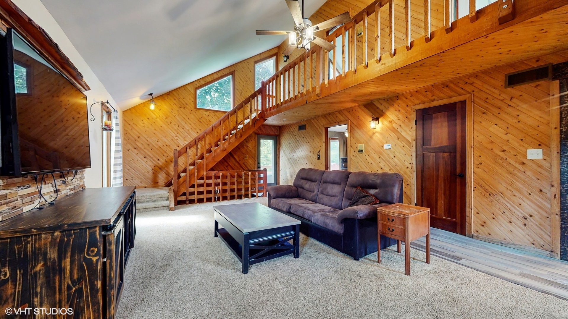 5321 W Valley Drive, Richmond, IL 60071