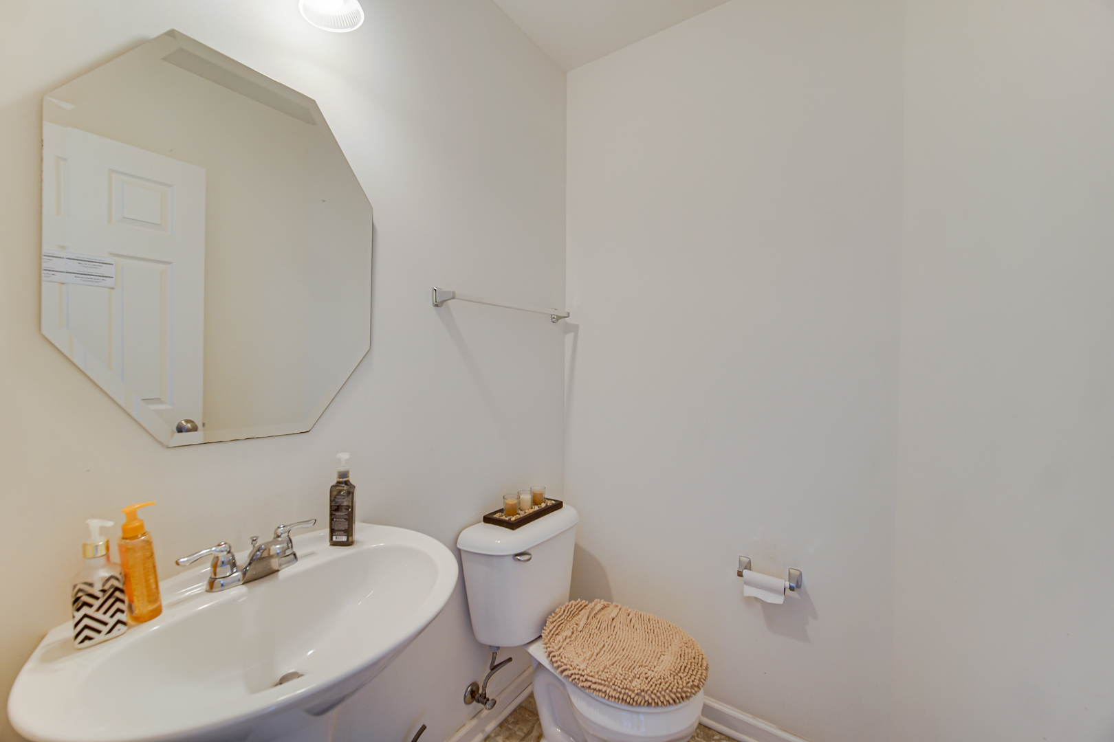 462 Town Center Boulevard, Gilberts, IL 60136
