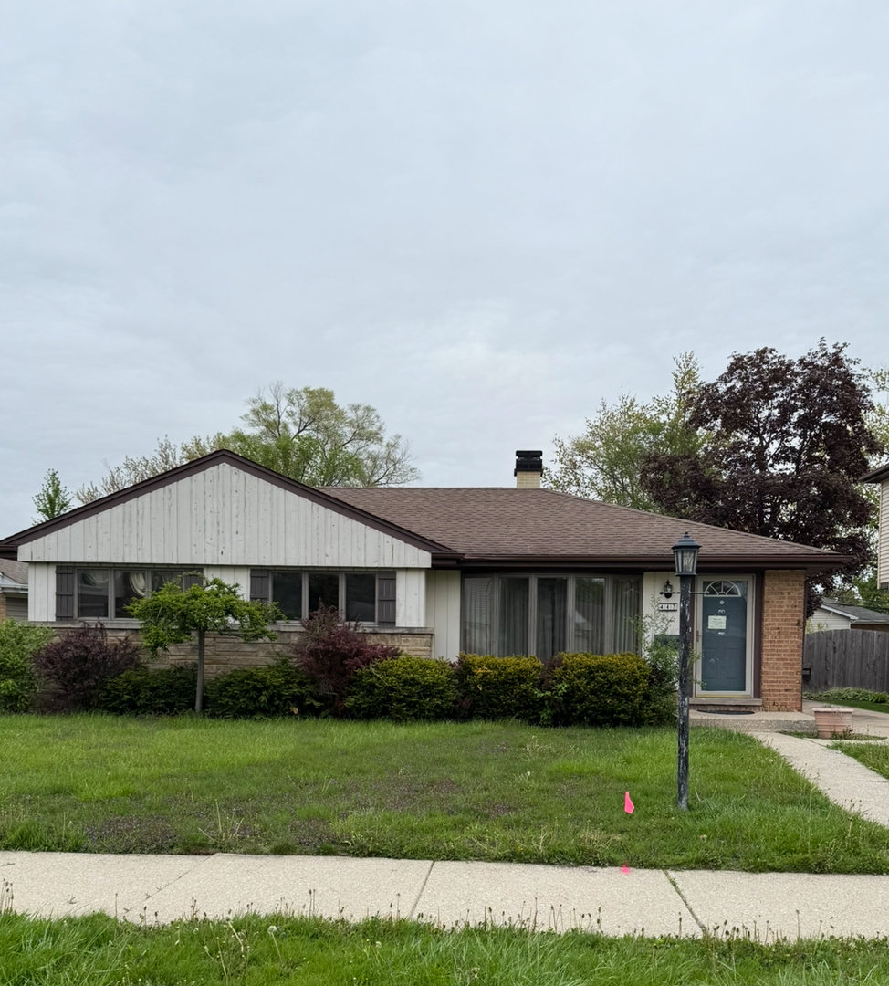 447 N Highview Avenue, Elmhurst, IL 60126