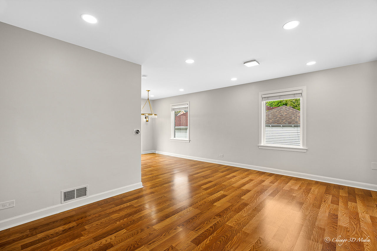 5935 Carol Avenue, Morton Grove, IL 60053