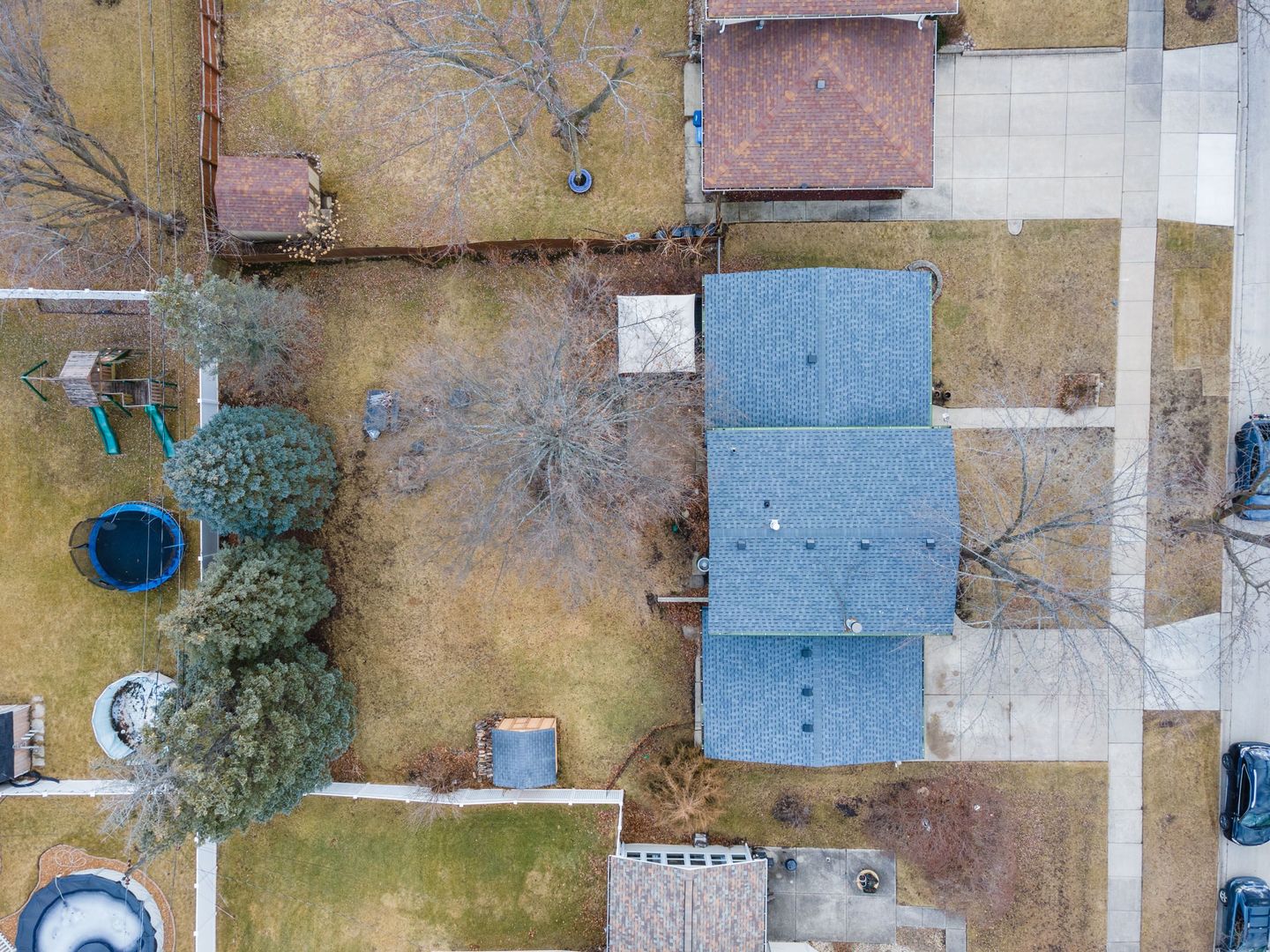 8909 S 85th Court, Hickory Hills, IL 60457