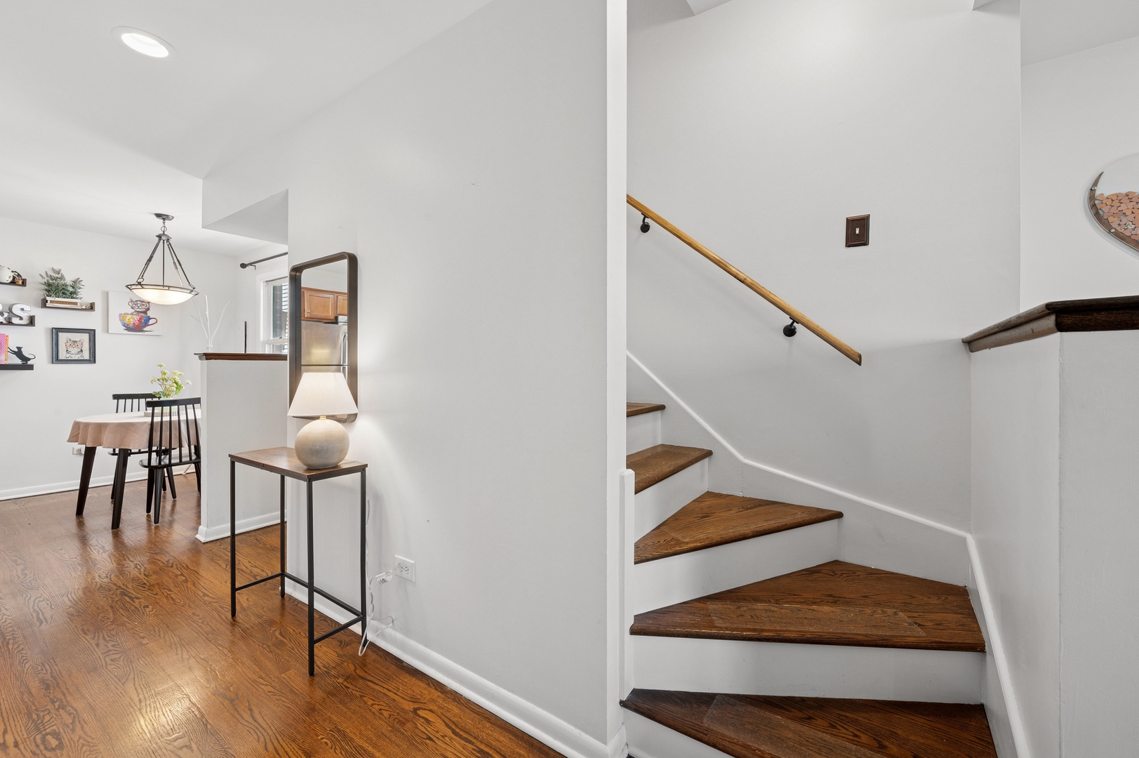 3257 N SEMINARY Avenue #C, Chicago, IL 60657