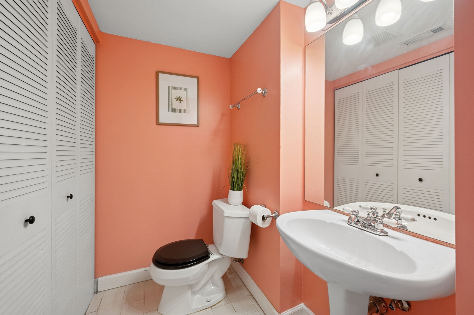 3257 N SEMINARY Avenue #C, Chicago, IL 60657