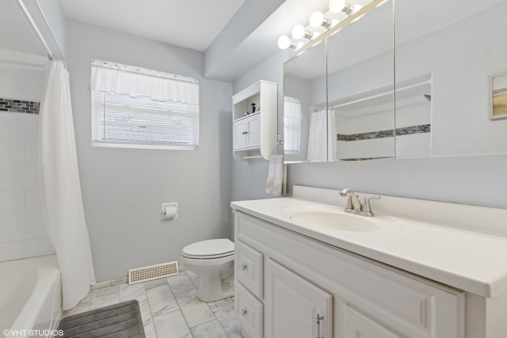 3944 Euclid Avenue, Stickney, IL 60402