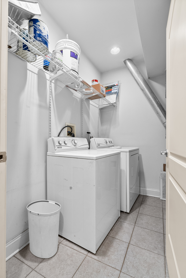 1118 E 46th Street #1E, Chicago, IL 60653