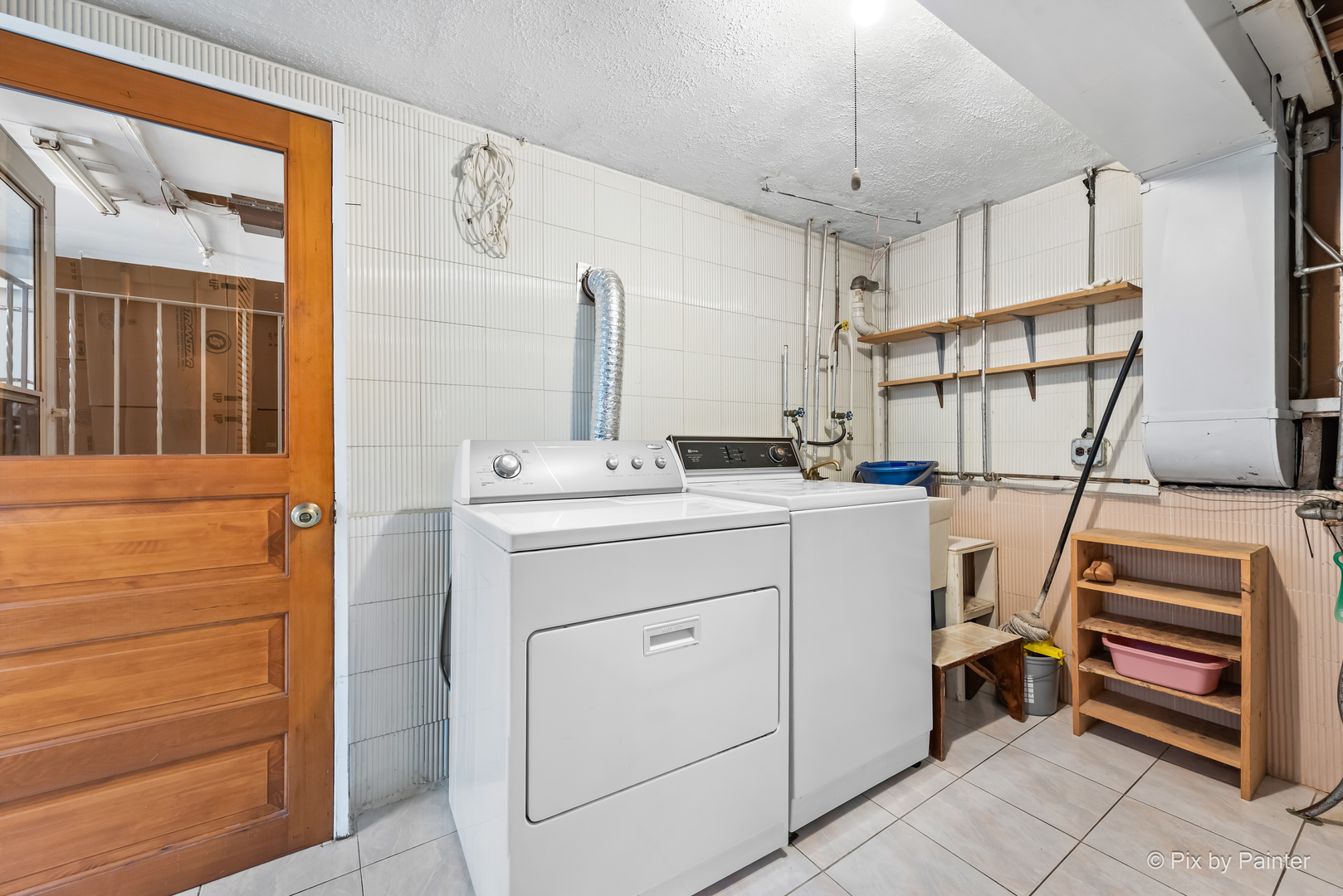 522 W Park Place, Addison, IL 60101
