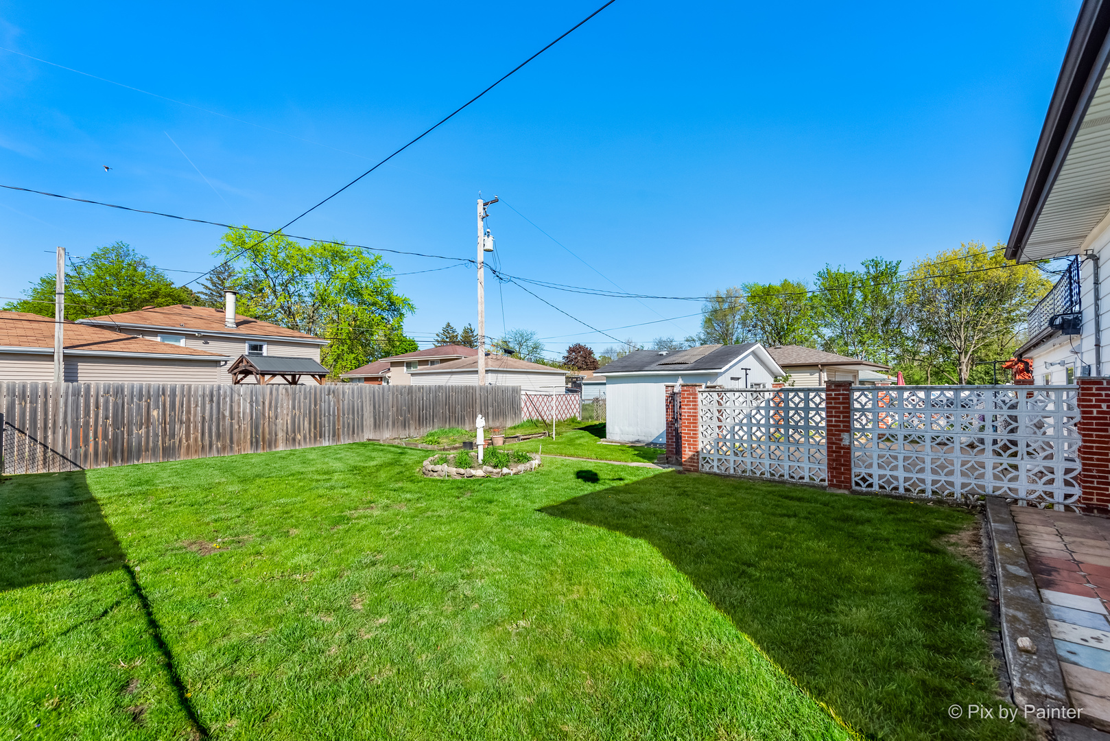 522 W Park Place, Addison, IL 60101
