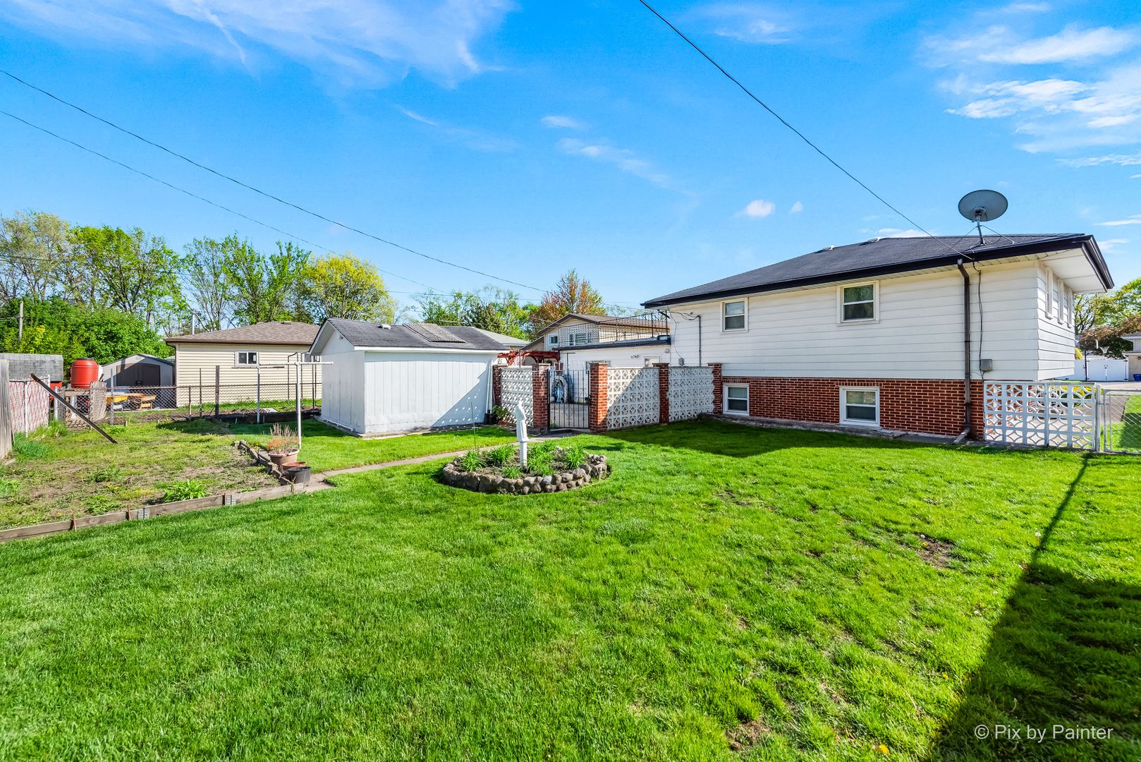 522 W Park Place, Addison, IL 60101