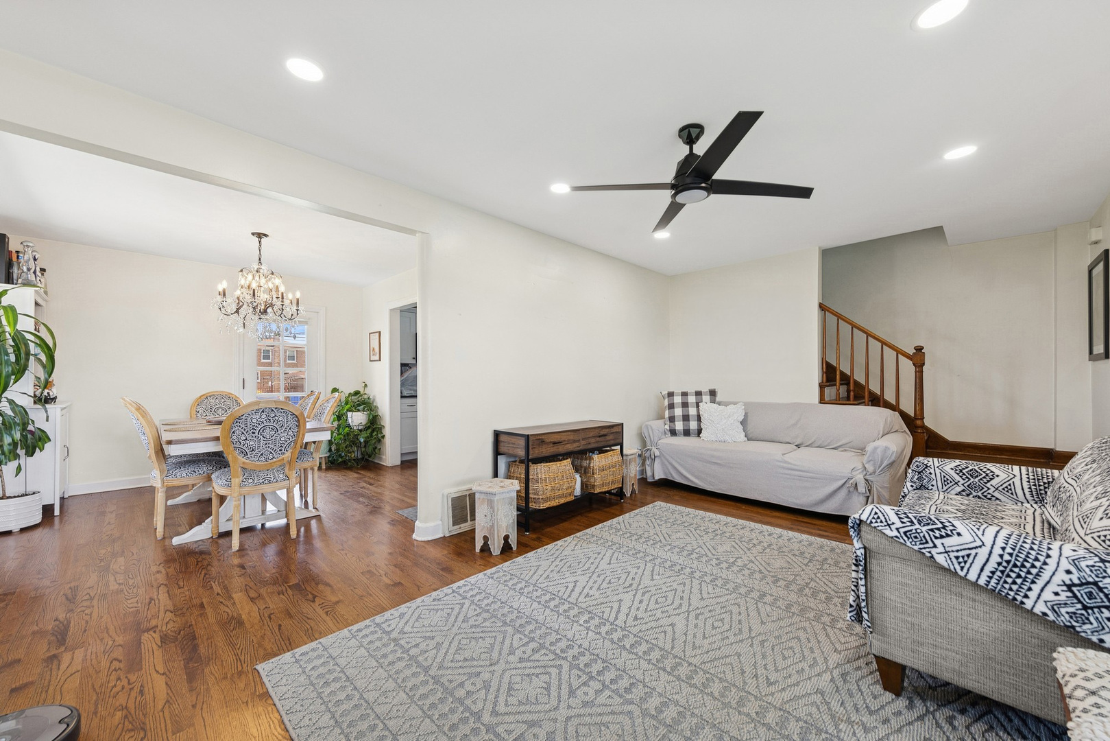 5241 S Springfield Avenue, Chicago, IL 60632