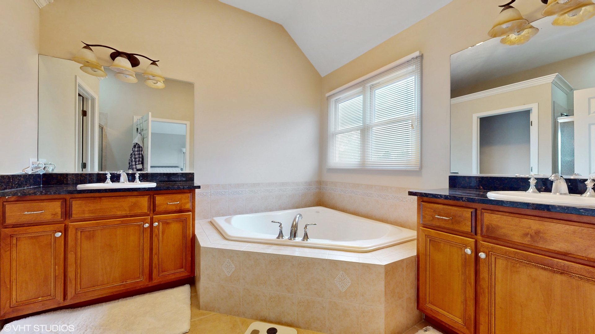 12118 Red Clover Court, Plainfield, IL 60585