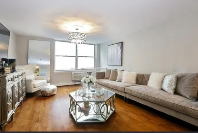3033 N Sheridan Road #1105, Chicago, IL 60657
