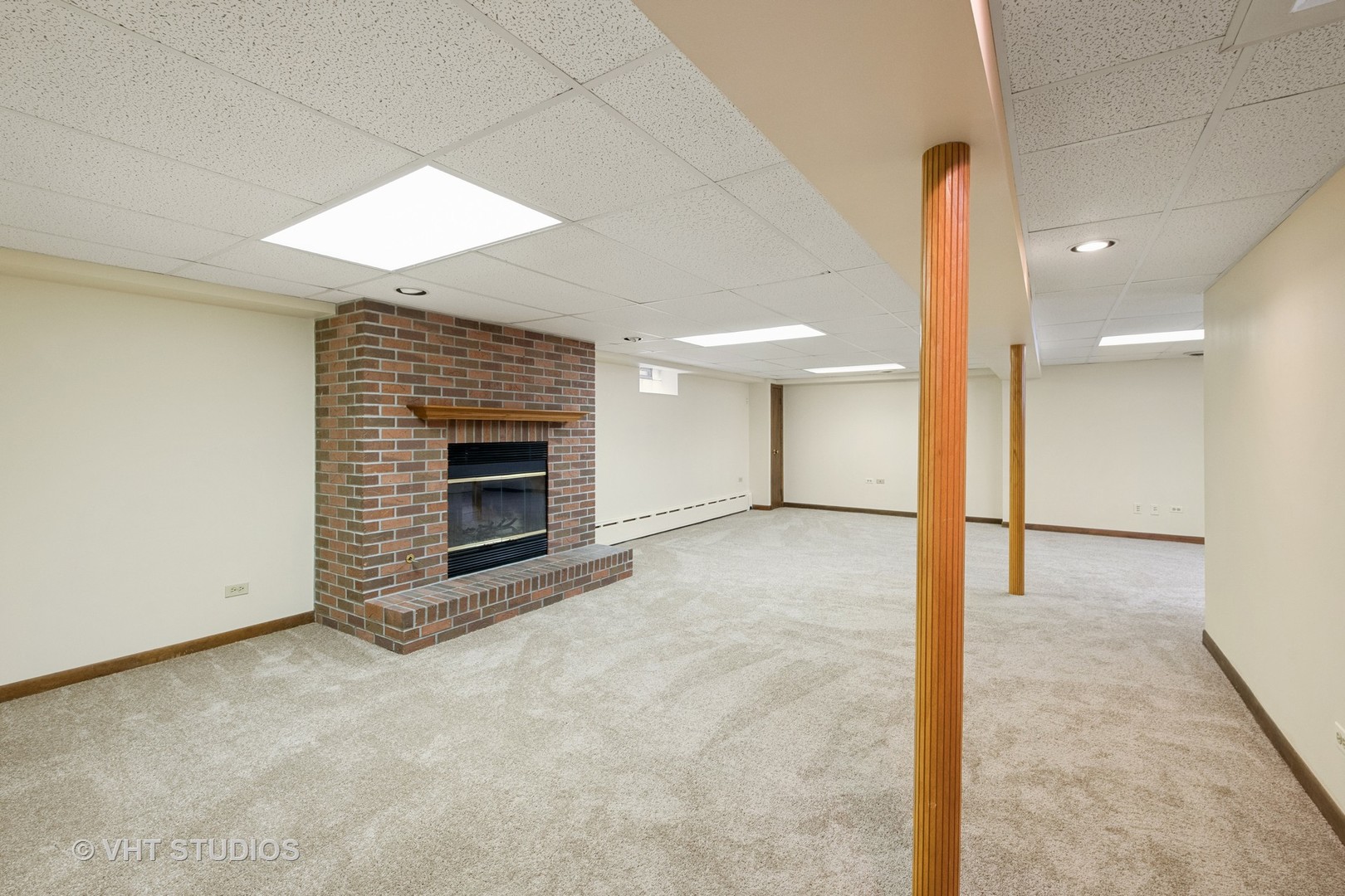 8114 N Ottawa Avenue, Niles, IL 60714