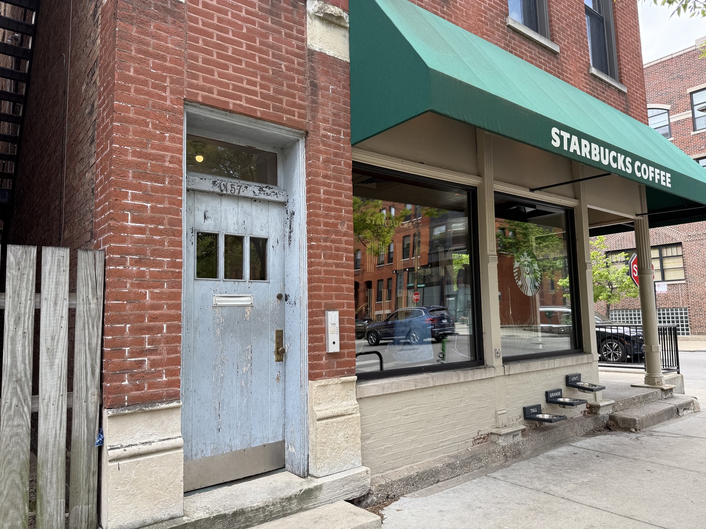 1157 W Wrightwood Avenue, Chicago, IL 60614