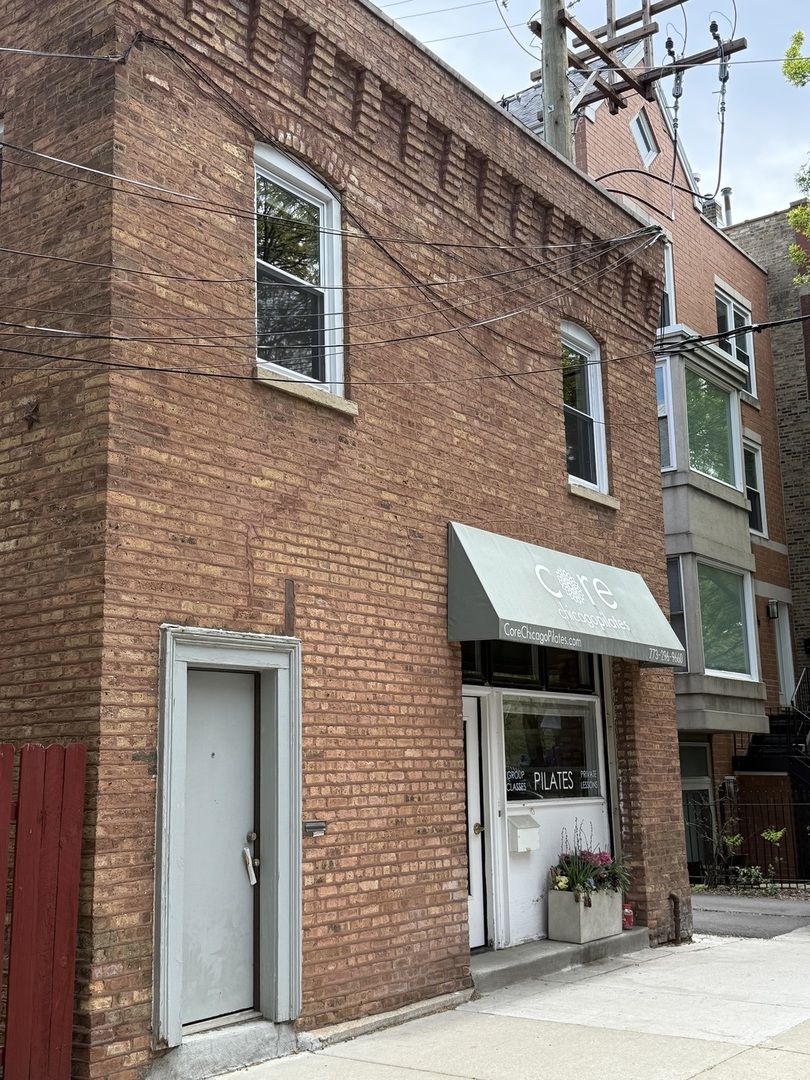 1157 W Wrightwood Avenue, Chicago, IL 60614