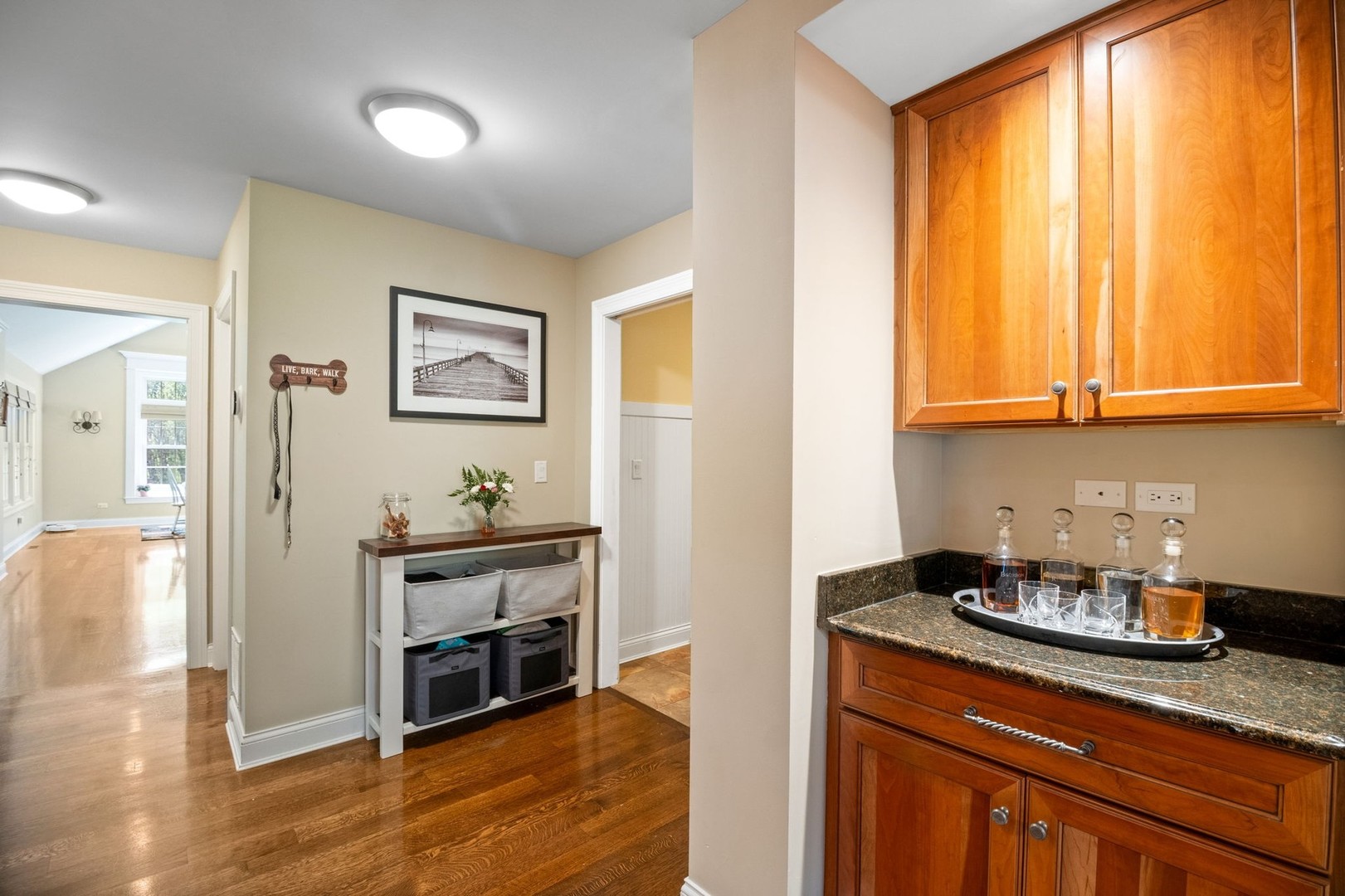 1527 Steeplechase Court, Green Oaks, IL 60048