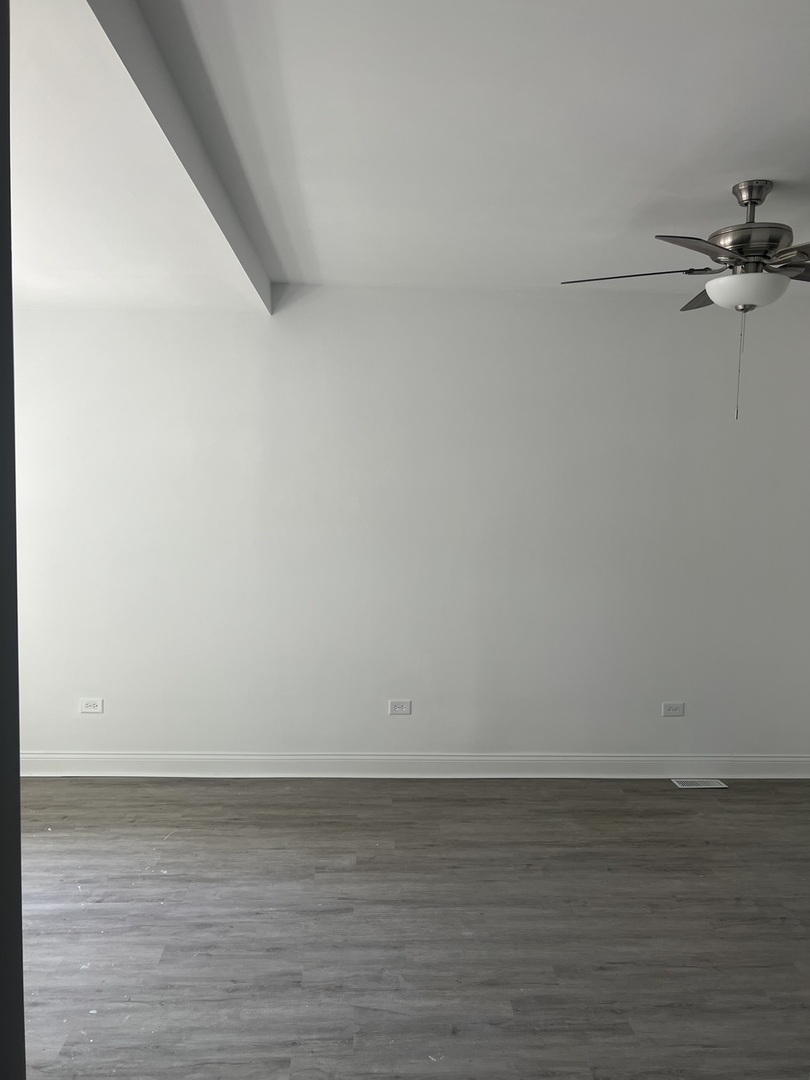 10642 S Calhoun Avenue, Chicago, IL 60617