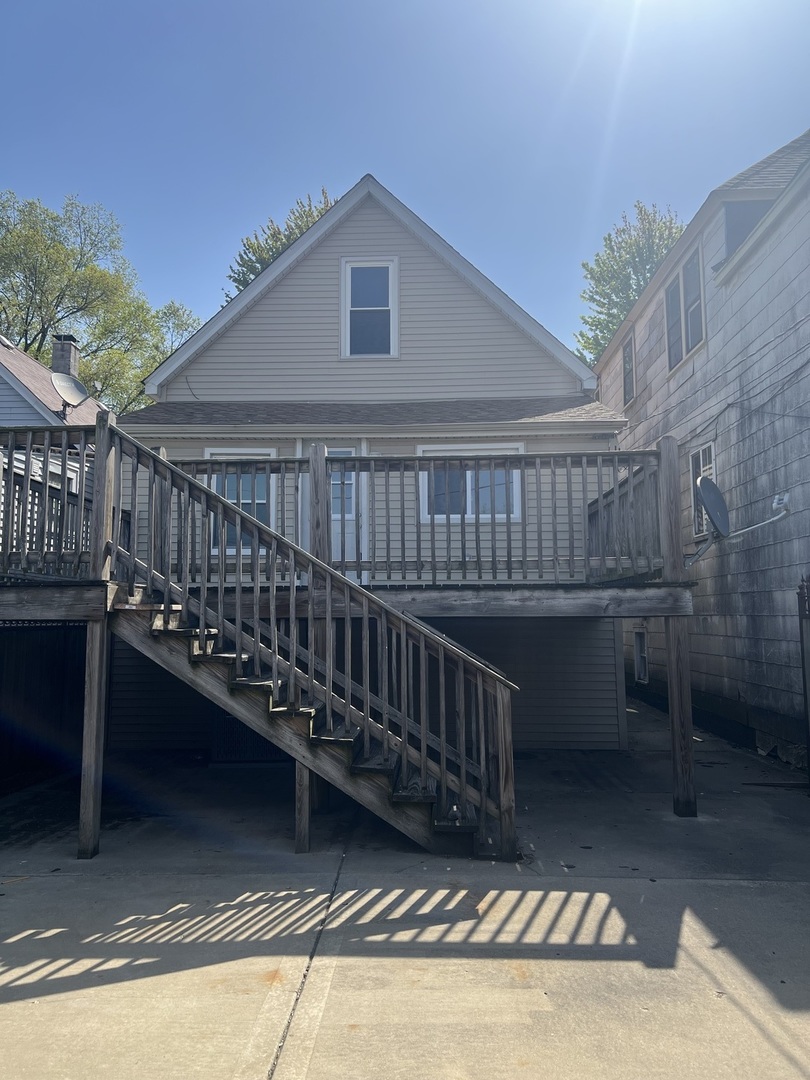 10642 S Calhoun Avenue, Chicago, IL 60617