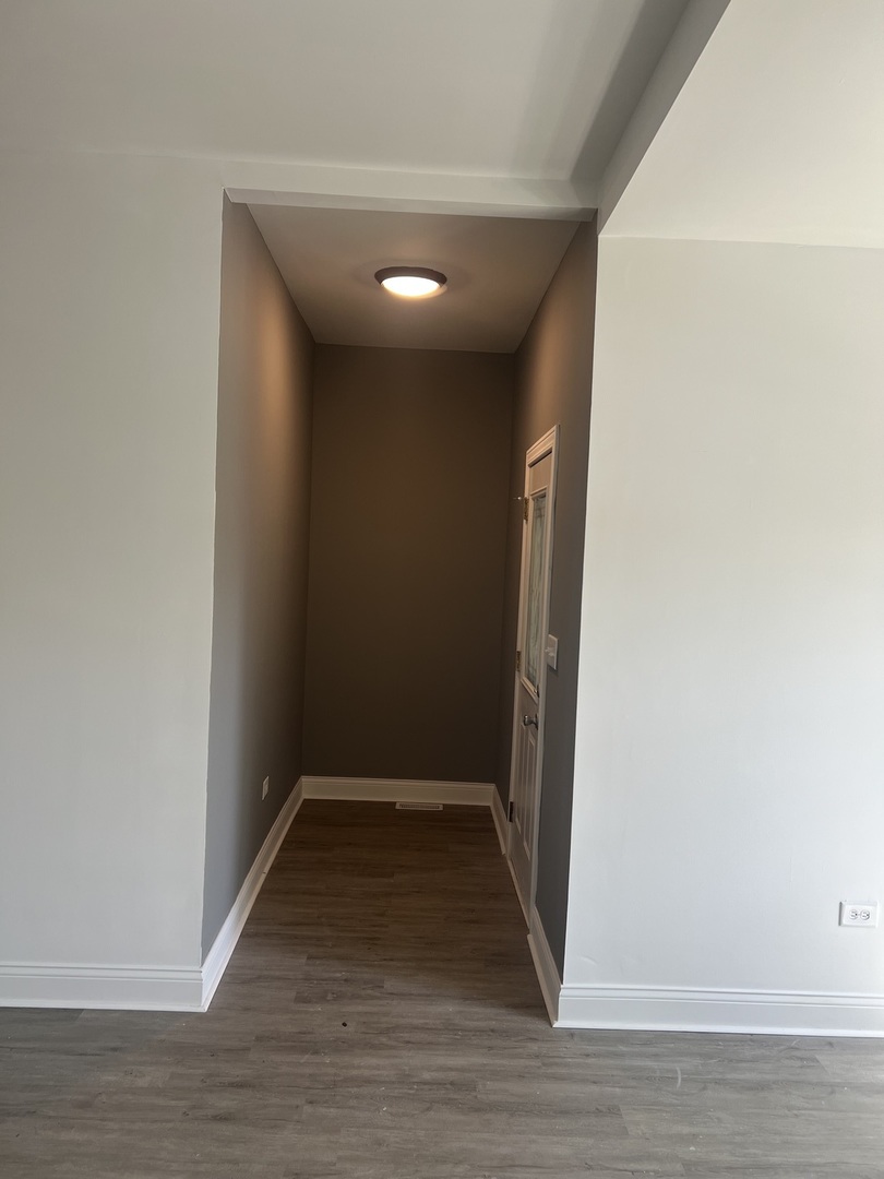 10642 S Calhoun Avenue, Chicago, IL 60617