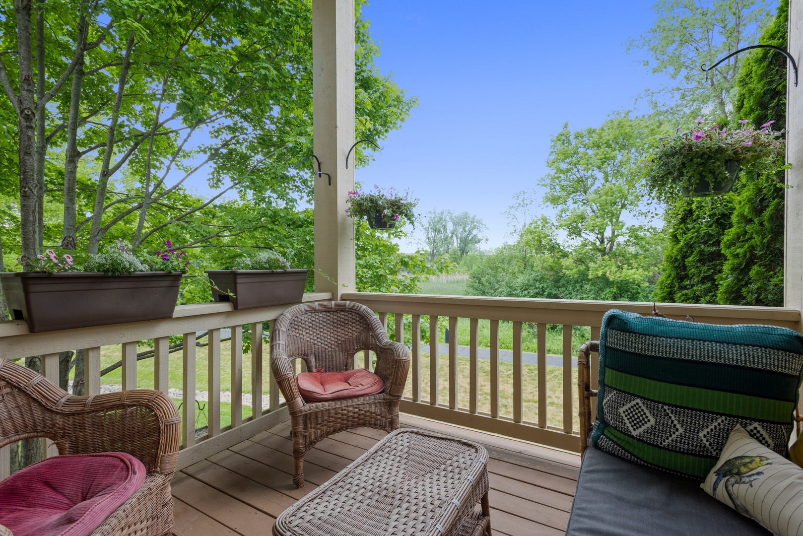 740 Countryfield Lane, Elgin, IL 60120