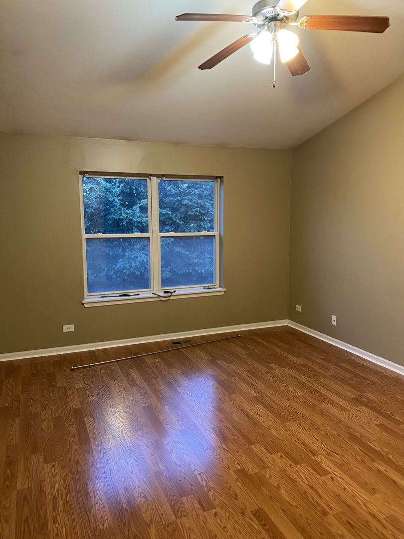 496 Majestic Lane, Oswego, IL 60543
