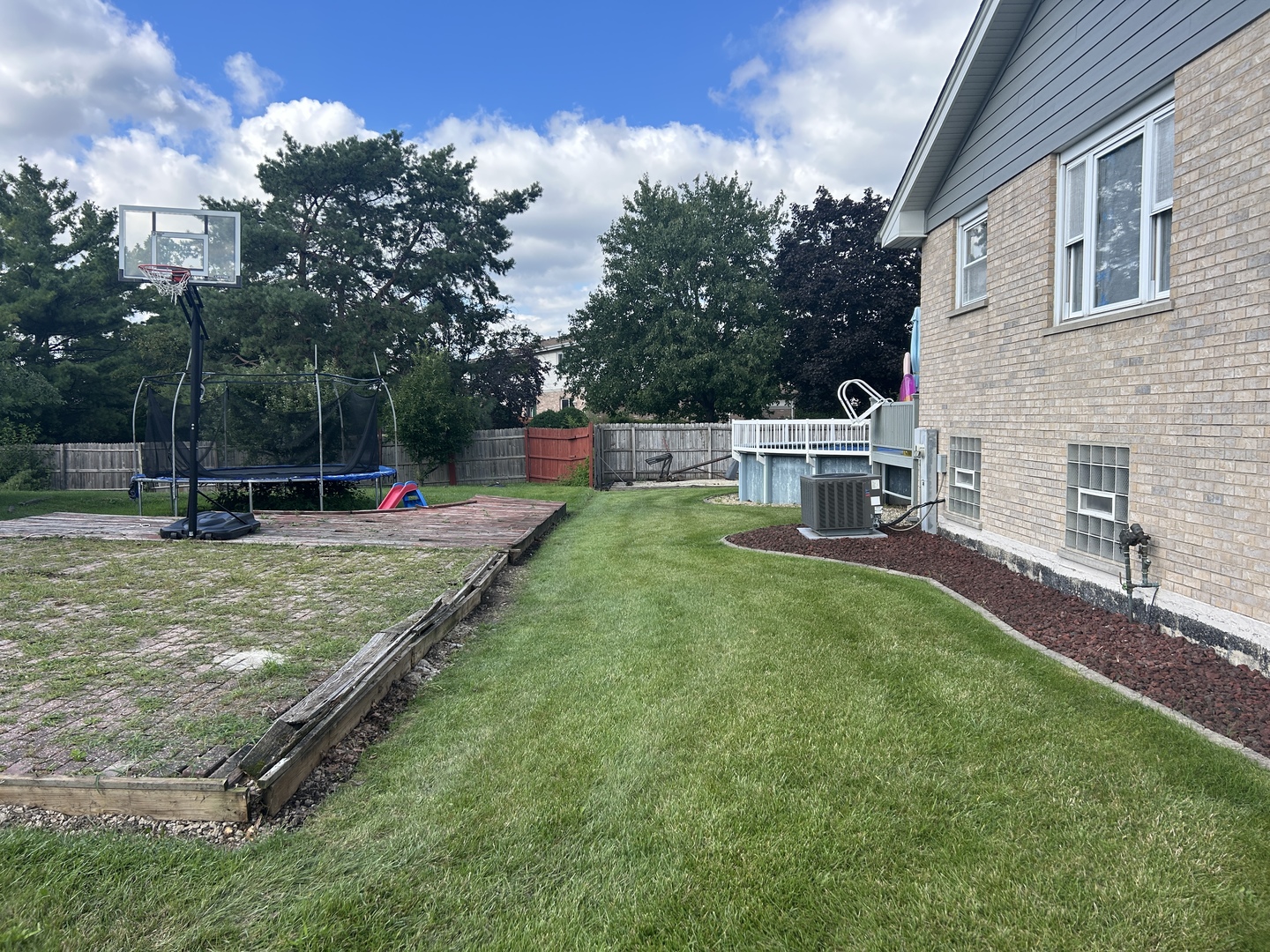 7942 161st Street, Tinley Park, IL 60477