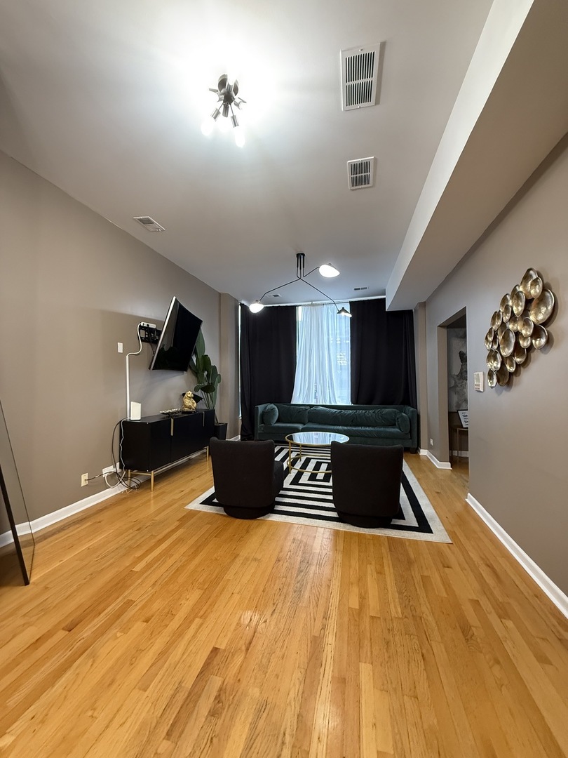 2620 W North Avenue #2, Chicago, IL 60647