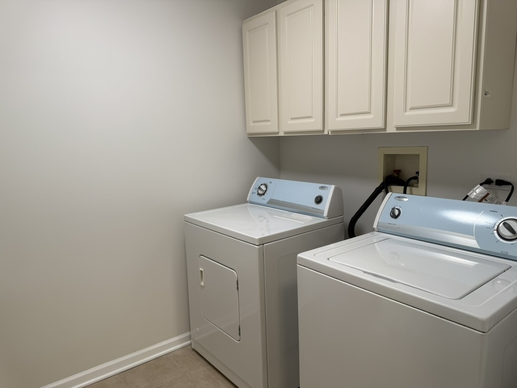 3401 N Carriageway Drive #307, Arlington Heights, IL 60004