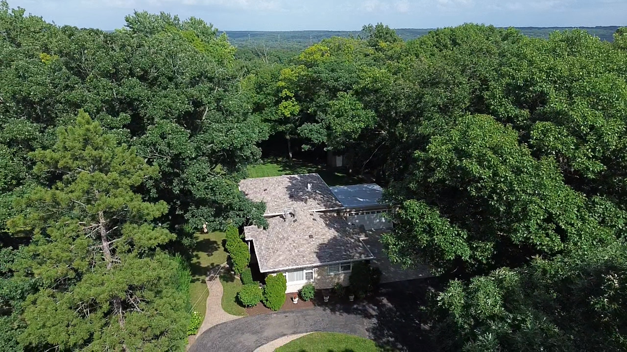 11S047 PALISADES Road, Burr Ridge, IL 60527