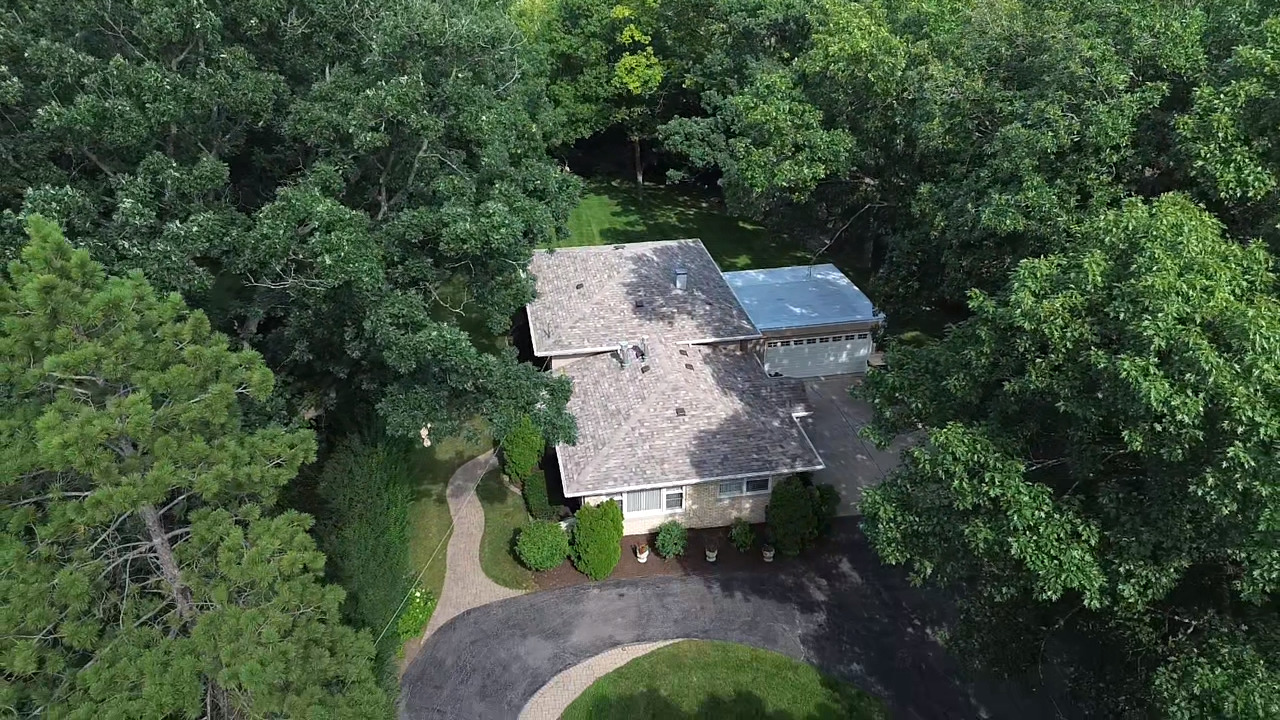 11S047 PALISADES Road, Burr Ridge, IL 60527