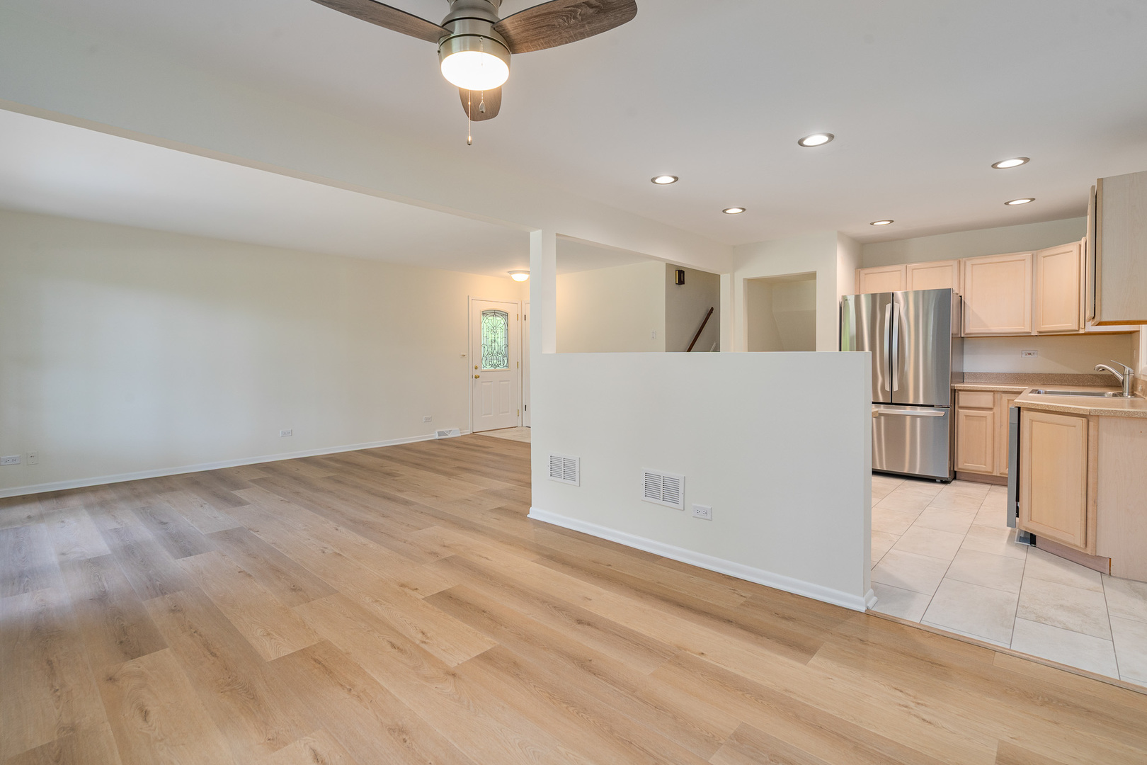 11S047 PALISADES Road, Burr Ridge, IL 60527