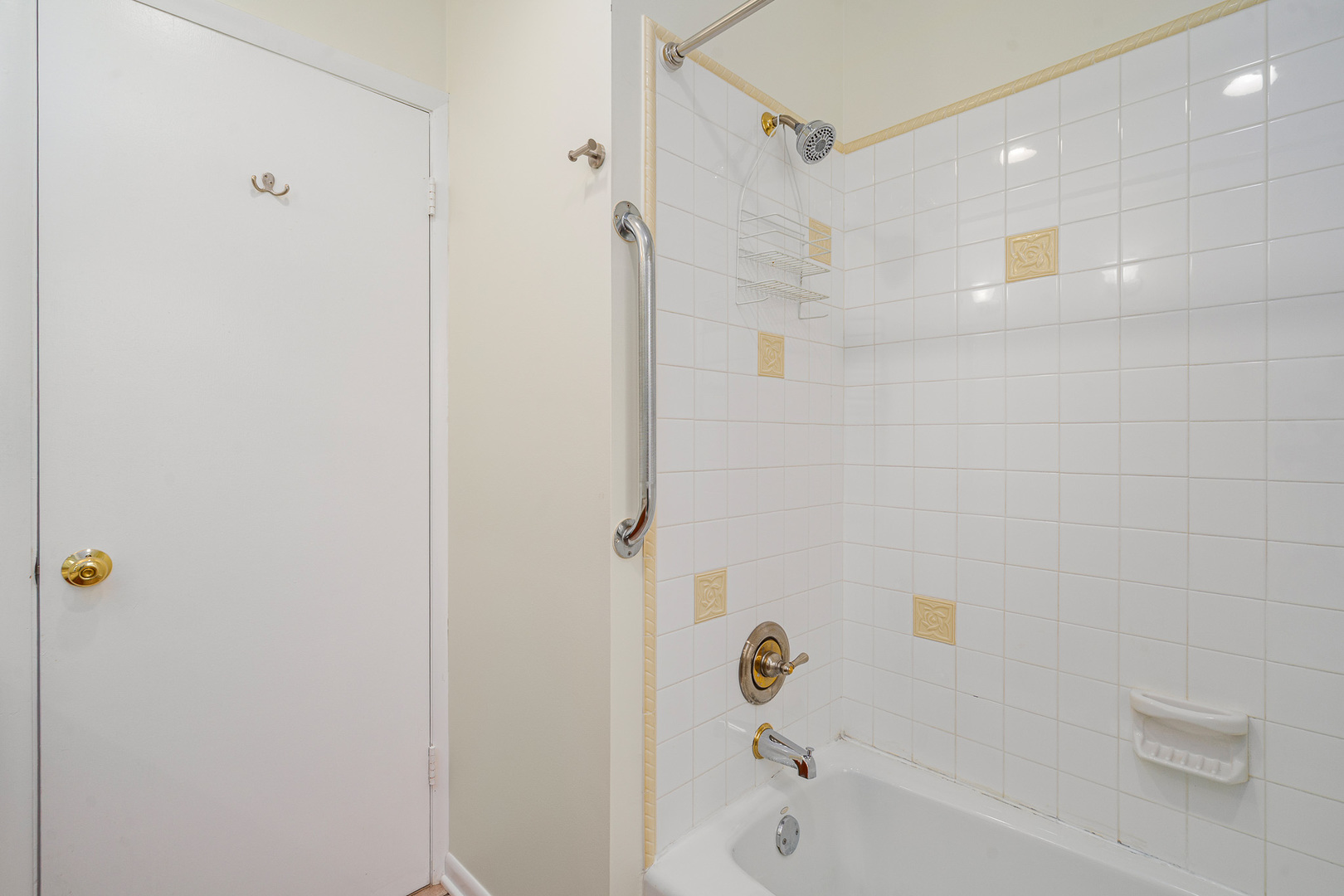 11S047 PALISADES Road, Burr Ridge, IL 60527