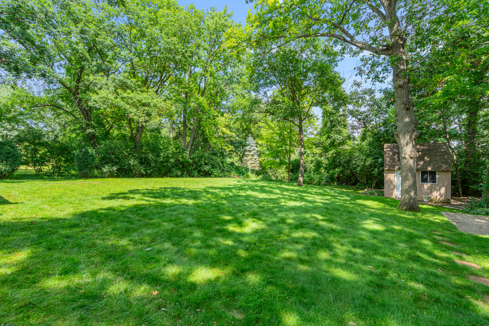 11S047 PALISADES Road, Burr Ridge, IL 60527