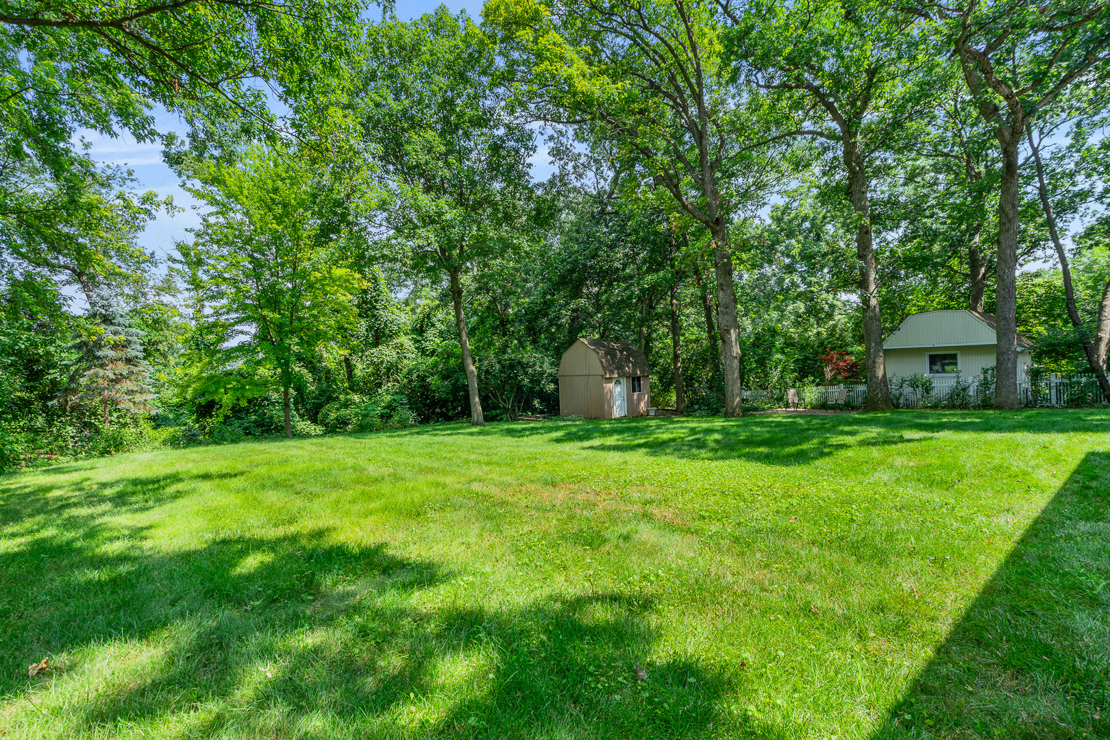 11S047 PALISADES Road, Burr Ridge, IL 60527