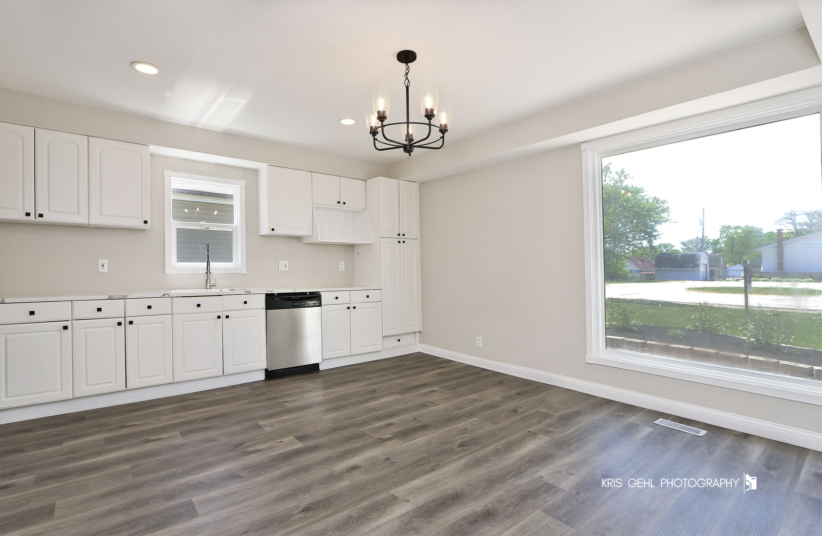 1401 N PARK Drive, Round Lake Beach, IL 60073