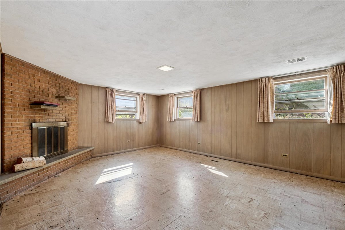1009 S Washington Avenue, Park Ridge, IL 60068