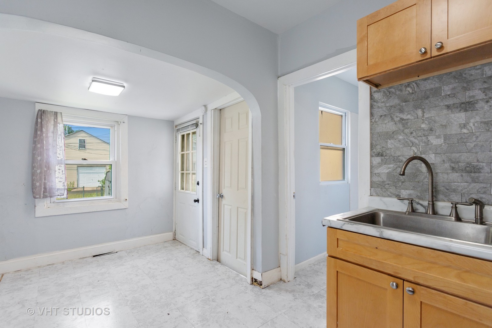 2620 Orchard Street, Blue Island, IL 60406