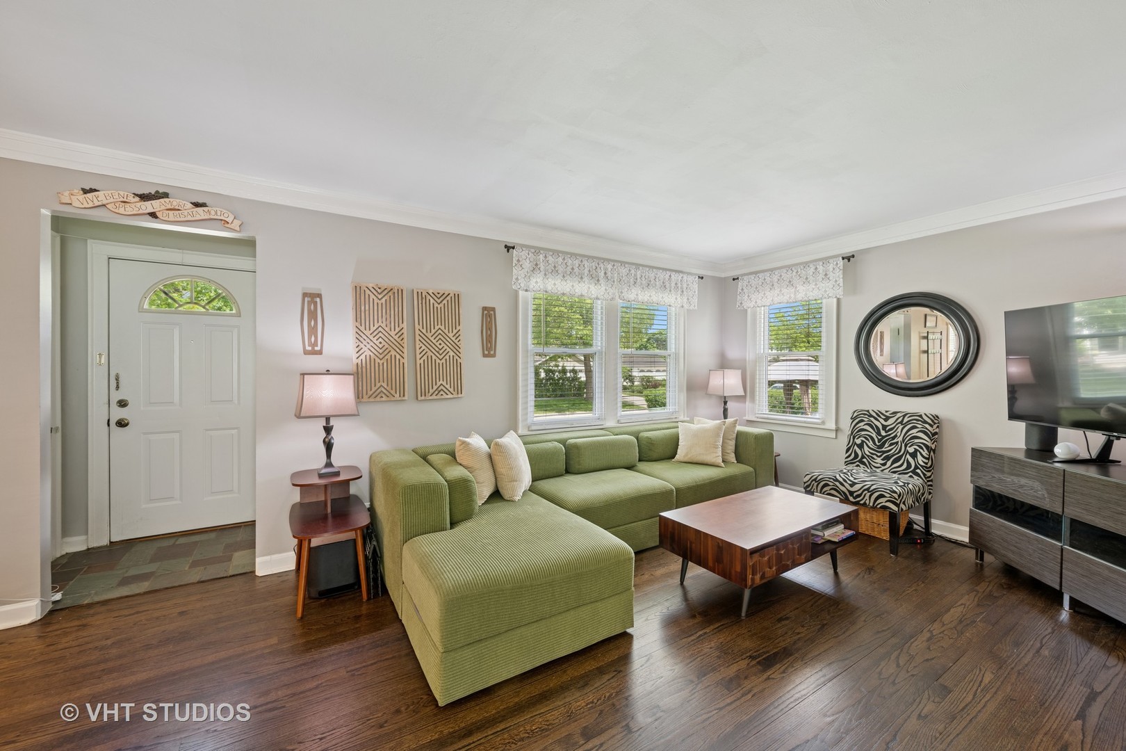 415 W Willow Street, Arlington Heights, IL 60004