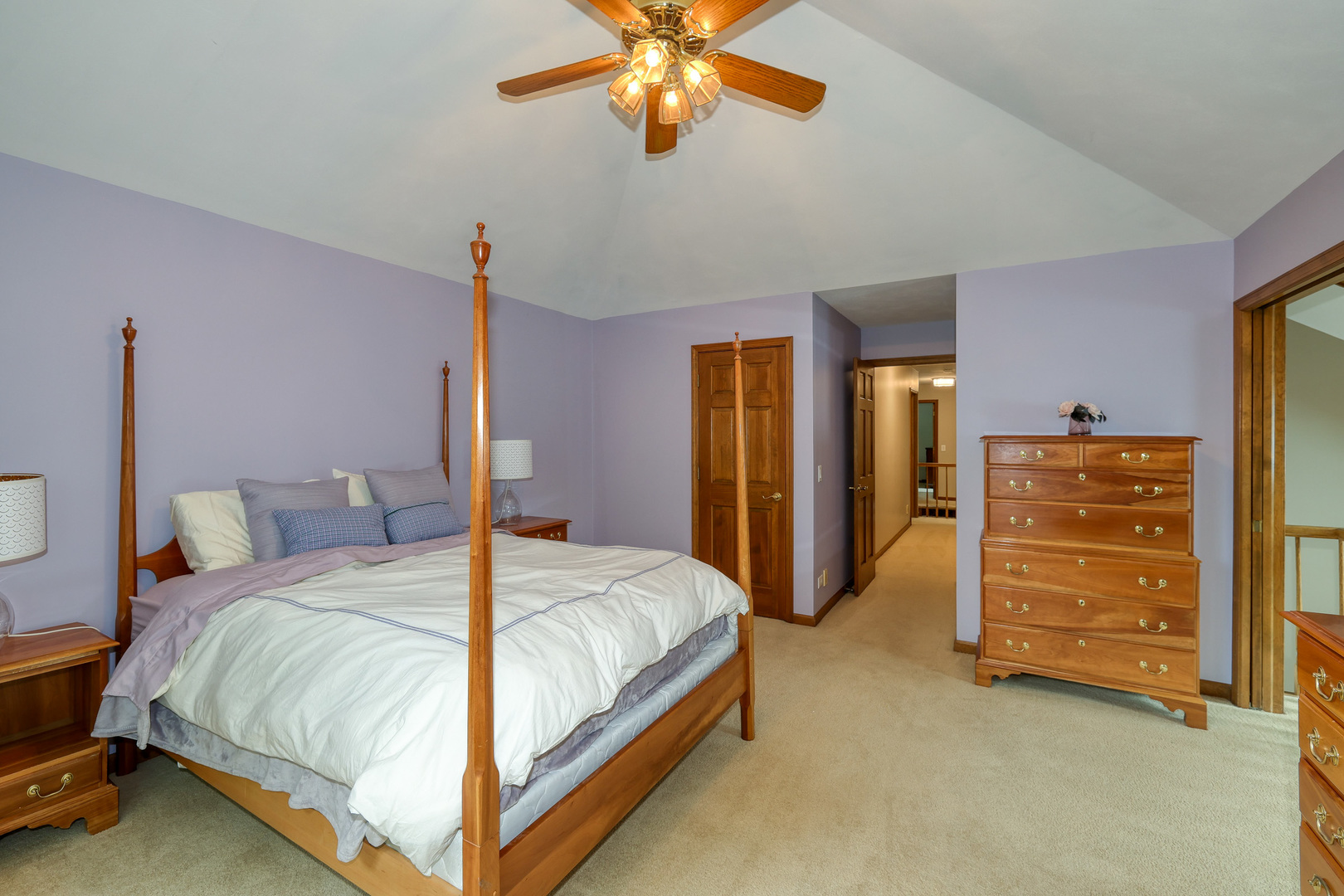 505 Steeplechase Road, St. Charles, IL 60174
