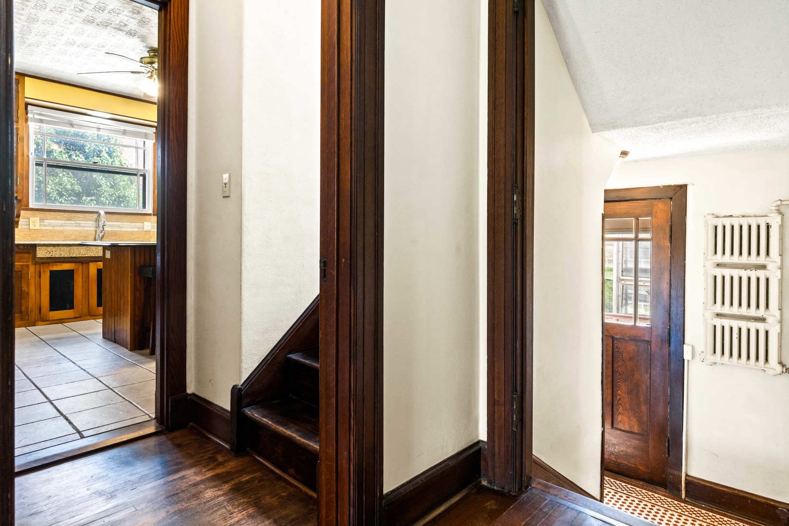 546 Elmwood Court, El Paso, IL 61738