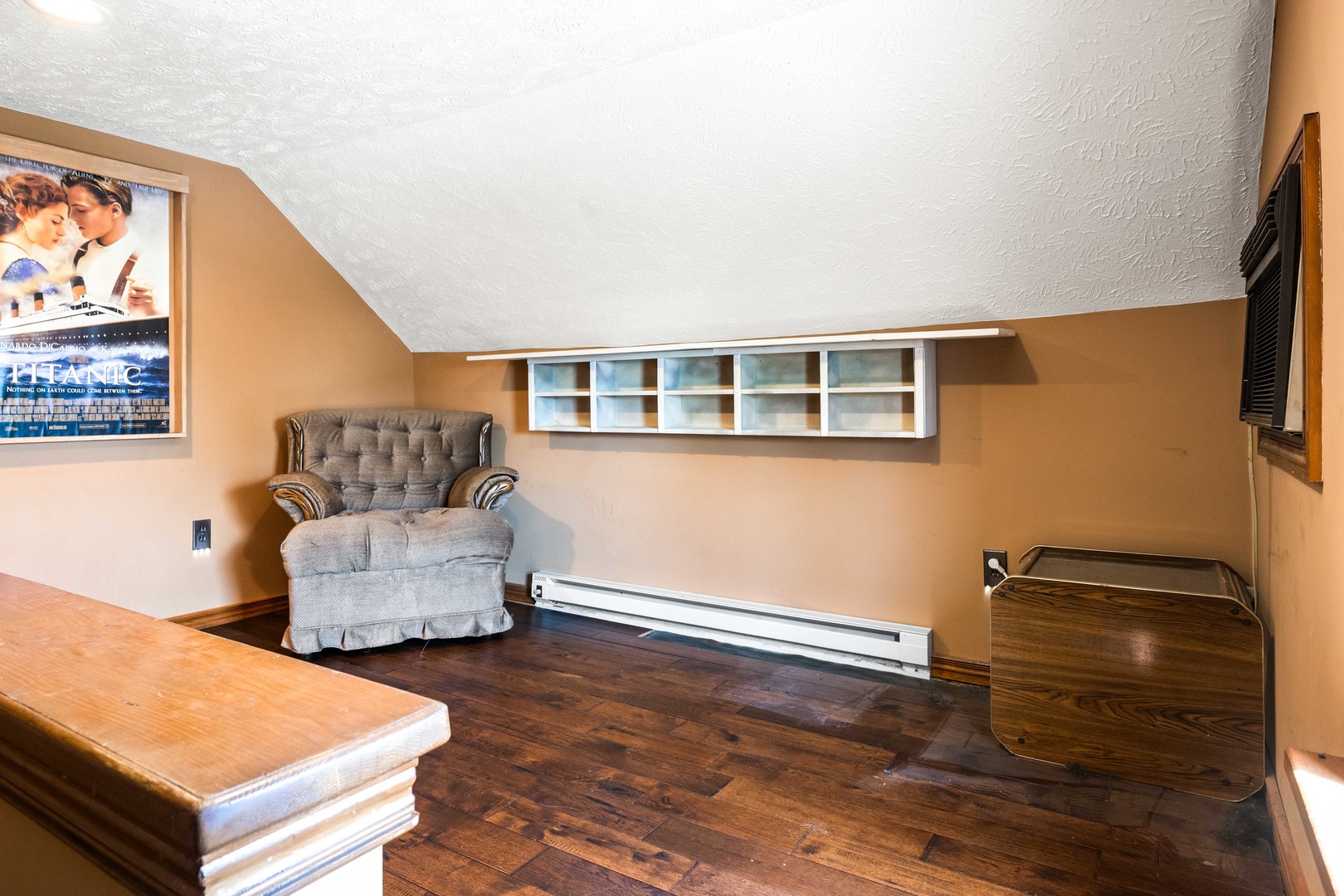 546 Elmwood Court, El Paso, IL 61738