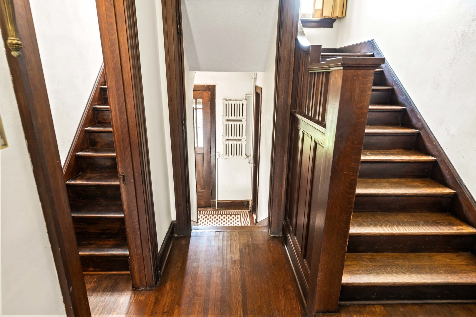 546 Elmwood Court, El Paso, IL 61738